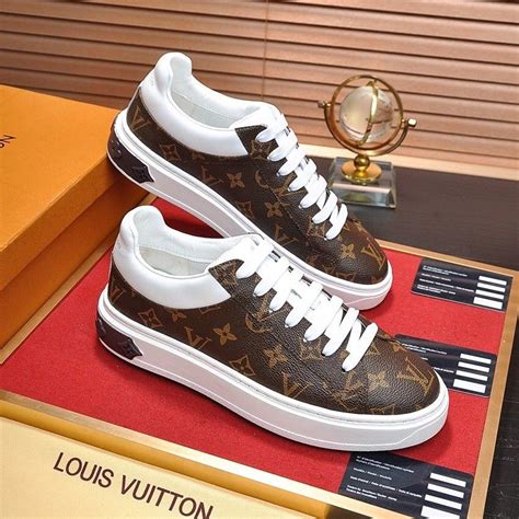 uomo louis vuitton scarpe|louis vuitton sneakers.